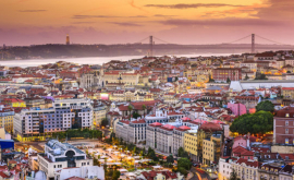 Turişti străini răniţi în urma unei explozii întro clădire din Lisabona