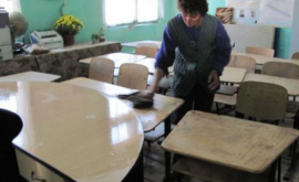 Более 60 учебных заведений в Молдове были реорганизованы