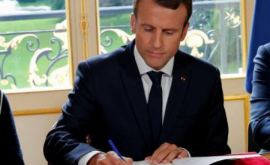 Emmanuel Macron a promulgat Legea de reformă a Codului muncii