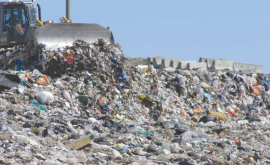 Experții cehi recomandă ermetizarea depozitului de deșeuri de la Cişmichioi 