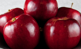 Красные яблоки все более востребованы на международных рынках