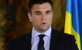 Ministru ucrainean propune negocieri privind controversata Lege a educației