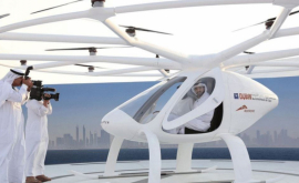 Беспилотное такси в Дубае впервые взлетело в воздух ВИДЕО