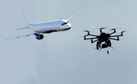 Avion de pasageri lovit de o dronă în Canada VIDEO