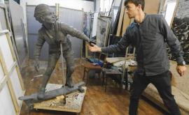 În Chișinău va mai apărea o sculptură FOTO 