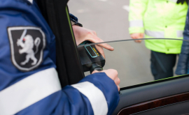 300 водителей оштрафованы за тонированные стекла автомобилей
