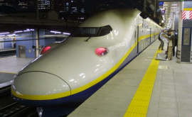 В Японии компания извинилась за отправление поезда на 20 секунд раньше