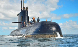 Submarinul dispărut de cinci zile a anunțat că are defecțiuni