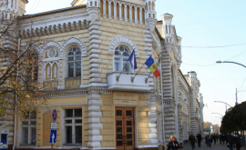 La Primăria Chișinău se caută opt șefi de direcții