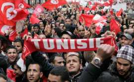 Proteste violente în Tunisia