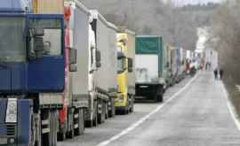 Transportatorii moldoveni vor avea dreptul să se afle în Ucraina peste 90 de zile