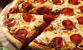 Pizza congelată și dulciurile țiar putea aduce nu doar calorii