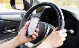 Pedepse mai aspre pentru șoferii care vorbesc la telefon în timp ce conduc