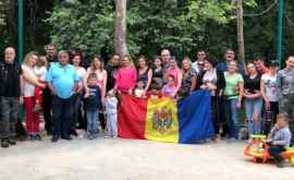 Moldovenii din Liban sau reunit de Ziua Familiei FOTO