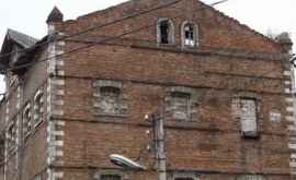 Una dintre cele mai misterioase clădiri din Chișinău ar putea fi restaurată