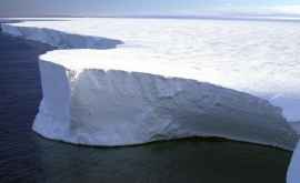Antarctica este zguduită de cutremure care o pot distruge