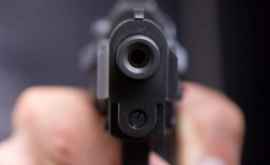 Un tînăr de 20 de ani împușcat de șeful Poliției Criminale din Hîncești