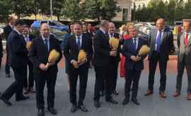Președintele Parlamentului a depus flori la memorialul Holodomorului din Washington