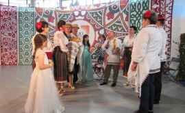 Молдавское сватовство и встреча молодожёнов в Калуге ФОТО