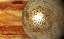 Unde ar putea fi găsite semne de viață pe satelitul înghețat al lui Jupiter