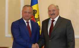 Dodon ia trimis un mesaj de felicitare lui Lukaşenko