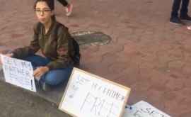 Fiica unuia dintre cetățenii turci expulzați a transmis un mesaj disperat VIDEO