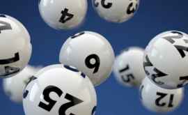 Bărbatul care şia dublat cîștigul la loterie din întîmplare