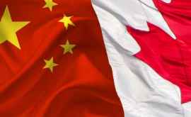 Studenții chinezi din Canada avertizați după legalizarea consumului de canabis