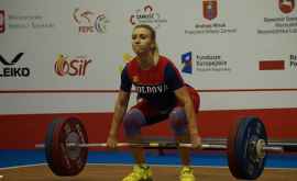 Молдавские тяжелоатлеты борются за победу на ЧМ в Ашхабаде
