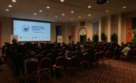 Tinerii moldoveni participă la Forumul Global al Tinerilor Diplomați FOTO