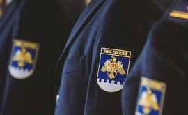 Trei vameși moldoveni demiși pentru încălcări grave