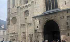 O catedrală din centrul Vienei evacuată în urma unei amenințări cu bombă