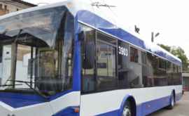 В Дурлештах проходит испытание новый троллейбус