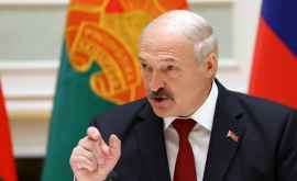 Lukaşenko a ordonat eliminarea din programele școlare a tot ce e în plus
