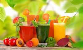 Sucurile de fructe conțin mai multă vitamina C decît este indicat pe ambalaj