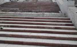 На каком этапе находится реконструкция лестницы в парке Валя Морилор ФОТО