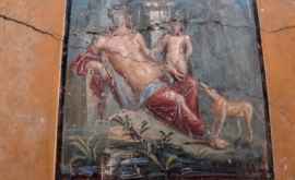В Помпеях археологи нашли на удивление хорошо сохранившуюся фреску