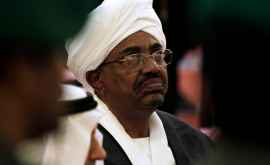 После ареста президента в Судане объявлено чрезвычайное положение