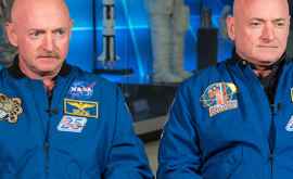 Doi gemeni au participat la un experiment neobișnuit efectuat de NASA