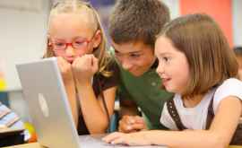 Despre pericolele tehnologiei pentru copiii generaţiei digitale