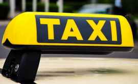 Un taximetrist sa trezit cu mașina furată Culmea cu tot cu client înăuntru