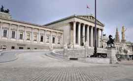 Austria Toţi miniştrii de extremă dreapta demisionează din guvern