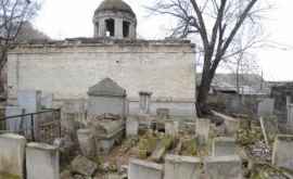 В поисках еврейских захоронений 2 команды исследователей побывали в 150 селах Молдовы