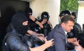 UPDATE Обыски в ГП Служба государственной охраны Андрей Нэстасе подвергся агрессии со стороны лиц в масках