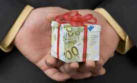 Выпускник НИЮ вымогал взятку в десятки тысяч евро