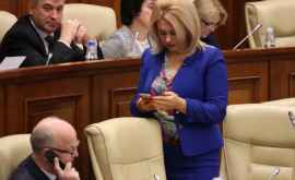 Replici aprinse la Parlament Ce nu au putut împărți Violeta Ivanov și Octavian Țîcu