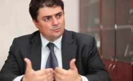 Филип Габурич и Калмык заслушаны в парламенте по вопросу приватизации Air Moldova