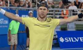 Albot debutează cu victorie la turneul ATP de la Tokyo