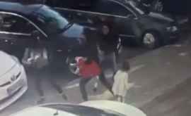 Cele patru studente de la USMF care au bătut o femeie în stradă de negăsit