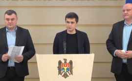 Nagacevschi Olesea Stamate sare la gîtul președintei Parlamentului